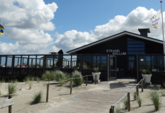 Klik en bekijk ons Strand Paviljoen!